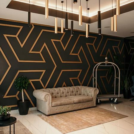 Hotel Lux Melide Ngoại thất bức ảnh