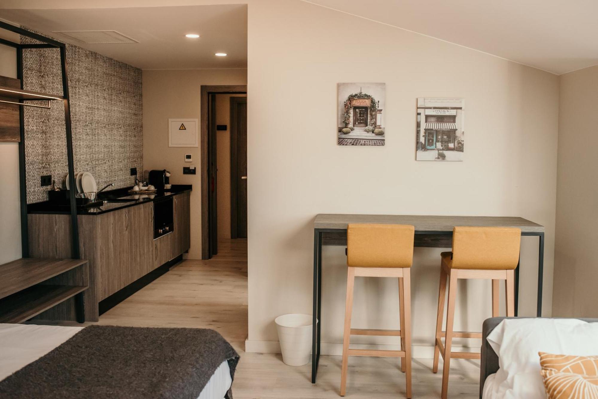 Hotel Lux Melide Ngoại thất bức ảnh