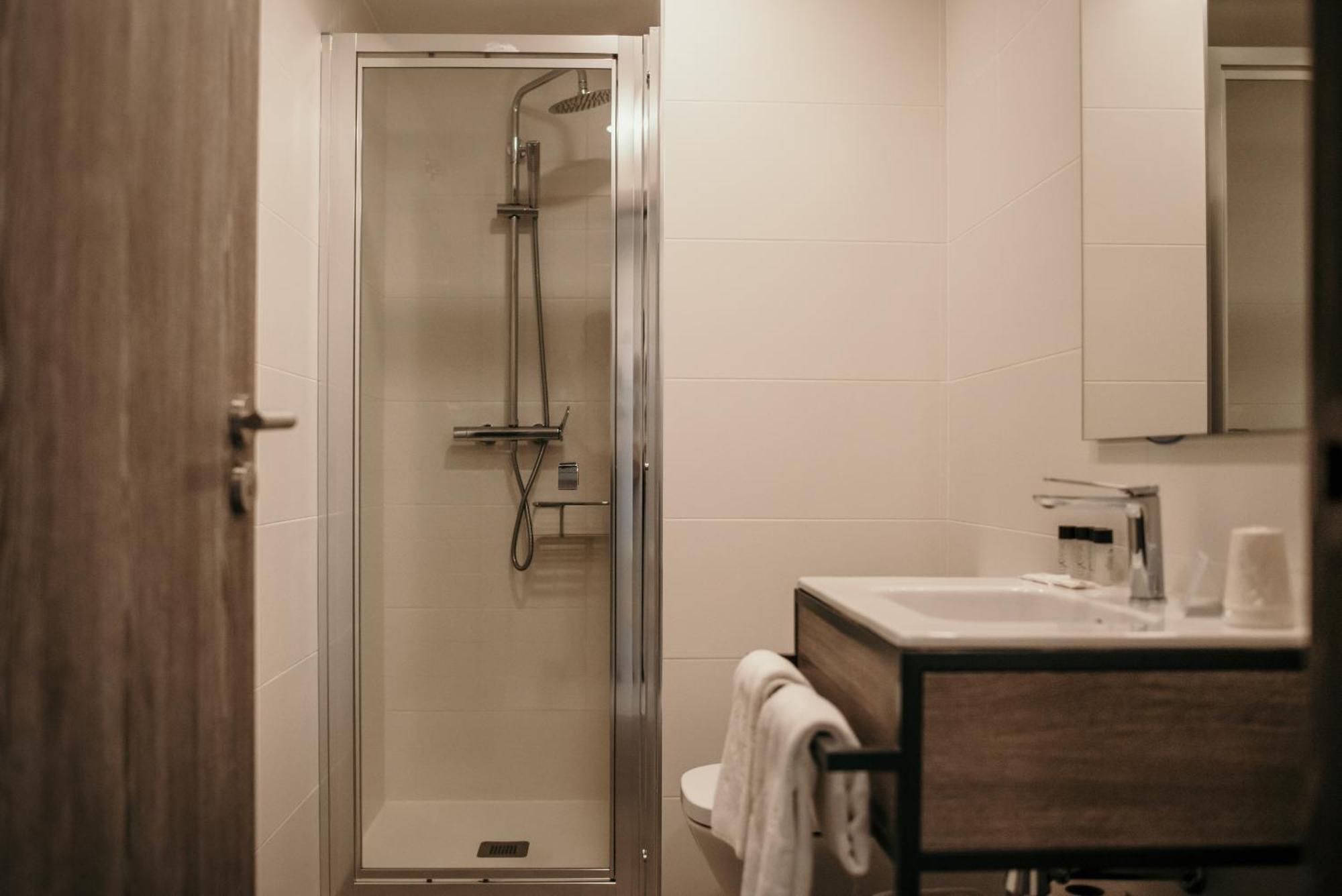 Hotel Lux Melide Ngoại thất bức ảnh