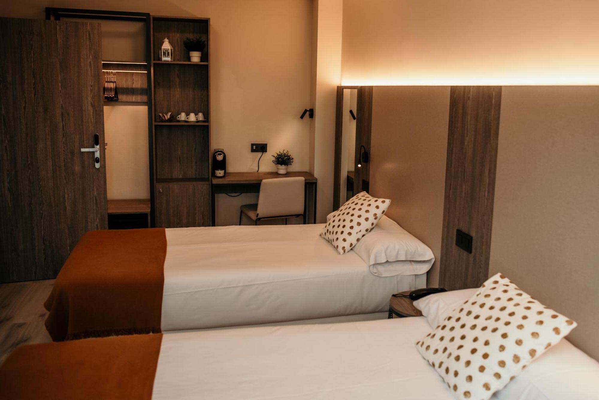 Hotel Lux Melide Ngoại thất bức ảnh